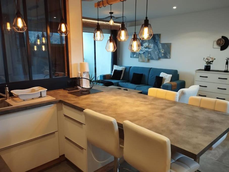 Apartment Magnifique A Deux Pas Du Et Pres Du Centre